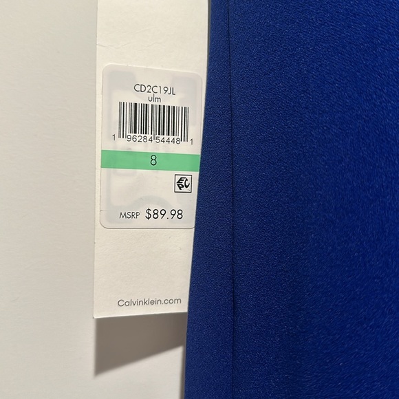 Calvin Klein Short-Sleeve Sheath Dress in color Aquamarine. Size 8. - Picture 2 of 3